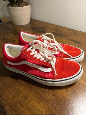 Vans Old Skool Lace-Up Sneakers in Red - Men’s 9 Women’s 10.5